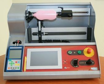 mesure automatique d'épaisseur de paroi de flacons flaconnage en plastique avec le magna mike 8500 de chez Olympus - Le magna mike 8500 permet de mesurer l'épaisseur de parois de flacons en plastique, de pot, de tube de mascara, de flacon de shampoing